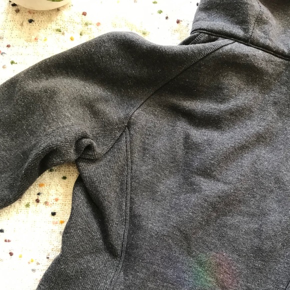 Lululemon scuba hoodie - grey size 2 - Picture 5 of 16